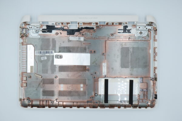 HP Pavilion 15-P laptop alsó ház EAY14001A4S EAY1400106A 780095-001 - Image 2