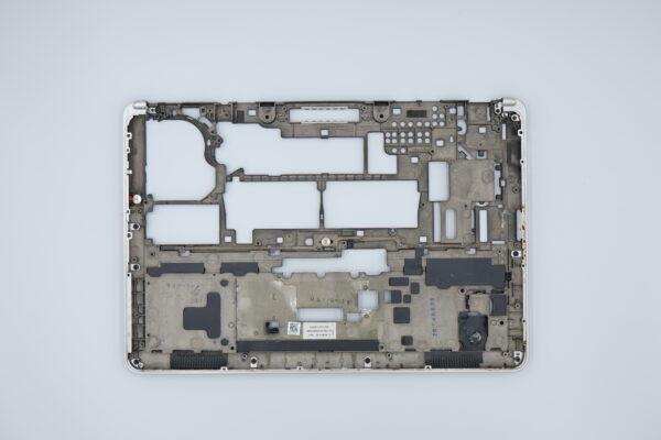 DELL Latitude E7240 laptop alsó ház CN-0132MD AM0VM000102 - Image 2