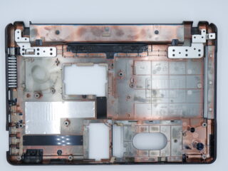 HP Compaq 610 615 laptop alsó ház 538445-001 6070B0350201
