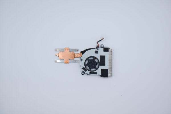 Lenovo X140 E145 X131 laptop hűtő borda és ventilátor 3CLI2TMLV00 04W6858