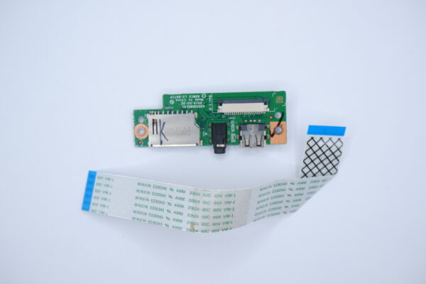 ACER ES1-533 532 523 572 732 laptop kártyaolvasó USB jack panel LS-D671P