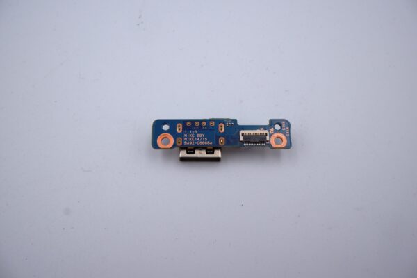 Samsung NP700Z5C laptop USB port panel BA92-08868A - Image 2