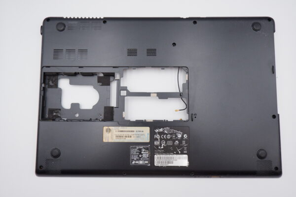 Acer Aspire Timeline Ultra M3-581TG laptop alsó ház 13N0-76A0721 - Image 2