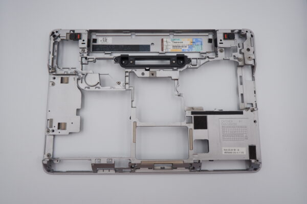 DELL Latitude E6440 laptop alsó ház AM0VG000403 07VNN5 - Image 2