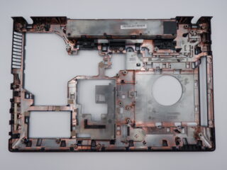 Lenovo IdeaPad G500 G505 G510 laptop alsó ház AP0Y0000700