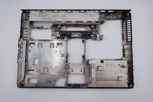 HP ProBook 6470b laptop alsó ház 6690A0000010
