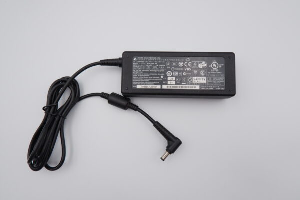 Toshiba eredeti laptop töltő 19V 3.95A ADP-75SB BB