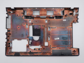 Samsung NP300E5X NP305E5A laptop alsó ház BA75-03406A