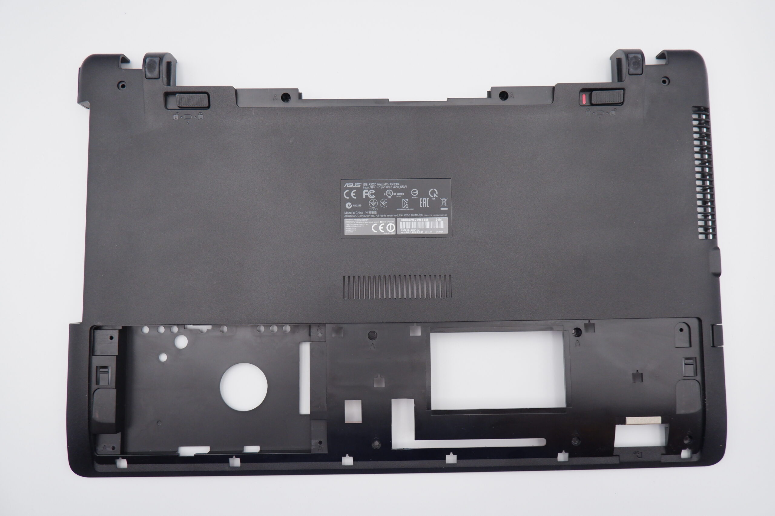 ASUS X552C laptop alsó ház 13NB00T1AP1502 13N0-PEA0Z02 - Image 2
