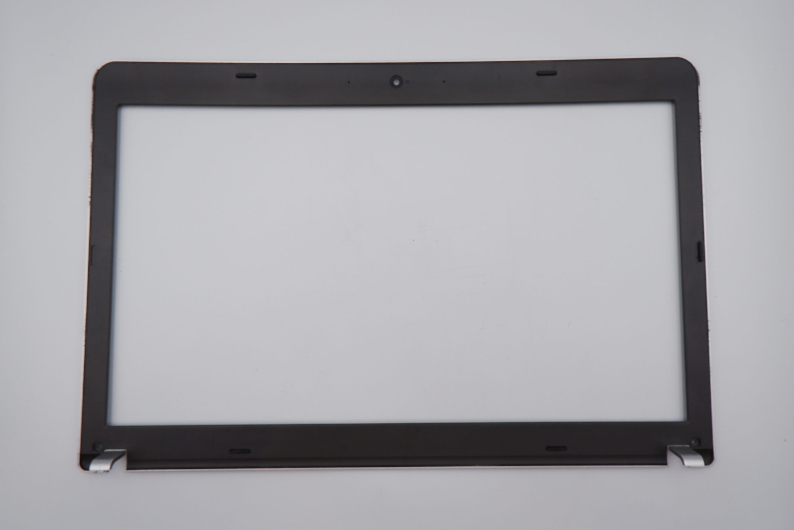 Lenovo ThinkPad E531 laptop kijelző keret AP0SK000F00