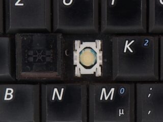 DELL Latitude E5450 5470 5480 7470 laptop billentyűzet gomb MP-13L86HUJ698