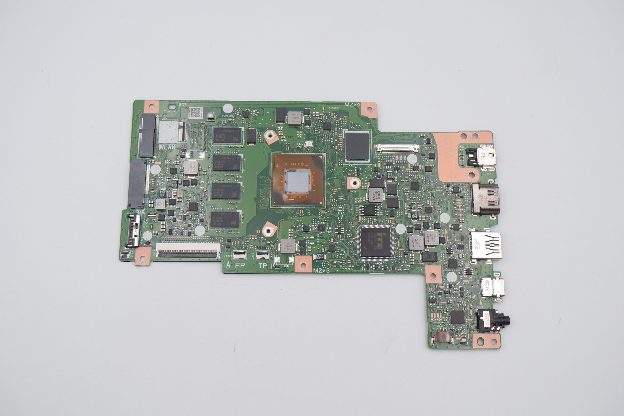 ASUS E510MA laptop alaplap 4GB RAM 128GB SSD