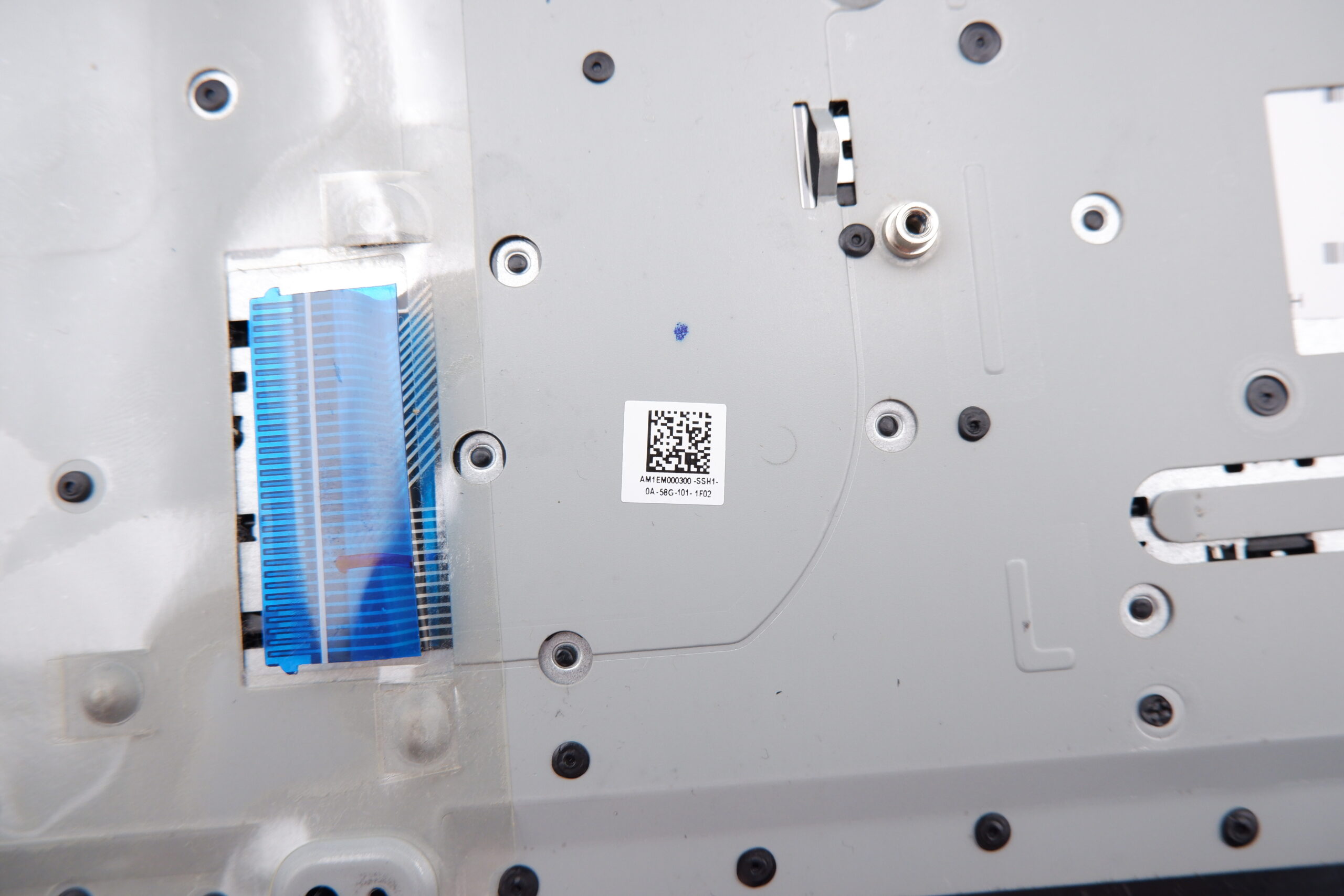HP 255 G4 laptop felső ház és billentyűzet AM1EM000300 - Image 4